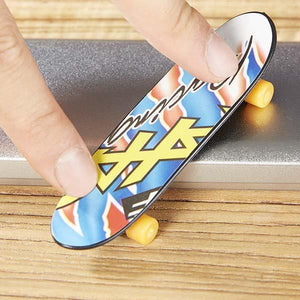 Mini Finger Skateboard Toy